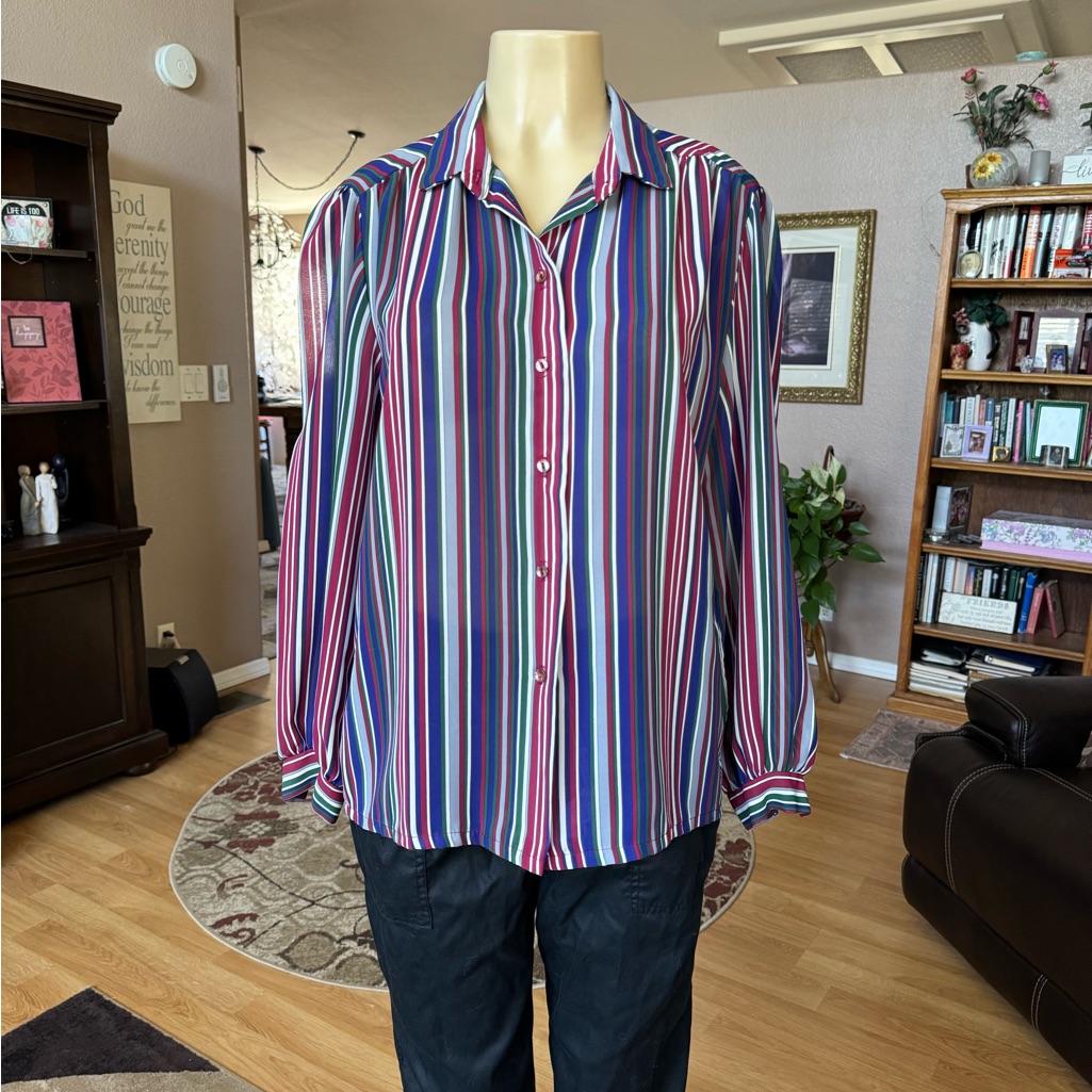 Teddi Blue, Red & Gray Long Sleeve Vneck Blouse-Size L